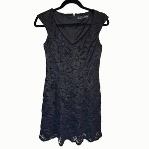 Chetta B Size 6 Little Black Dress with Lace Sleeveless